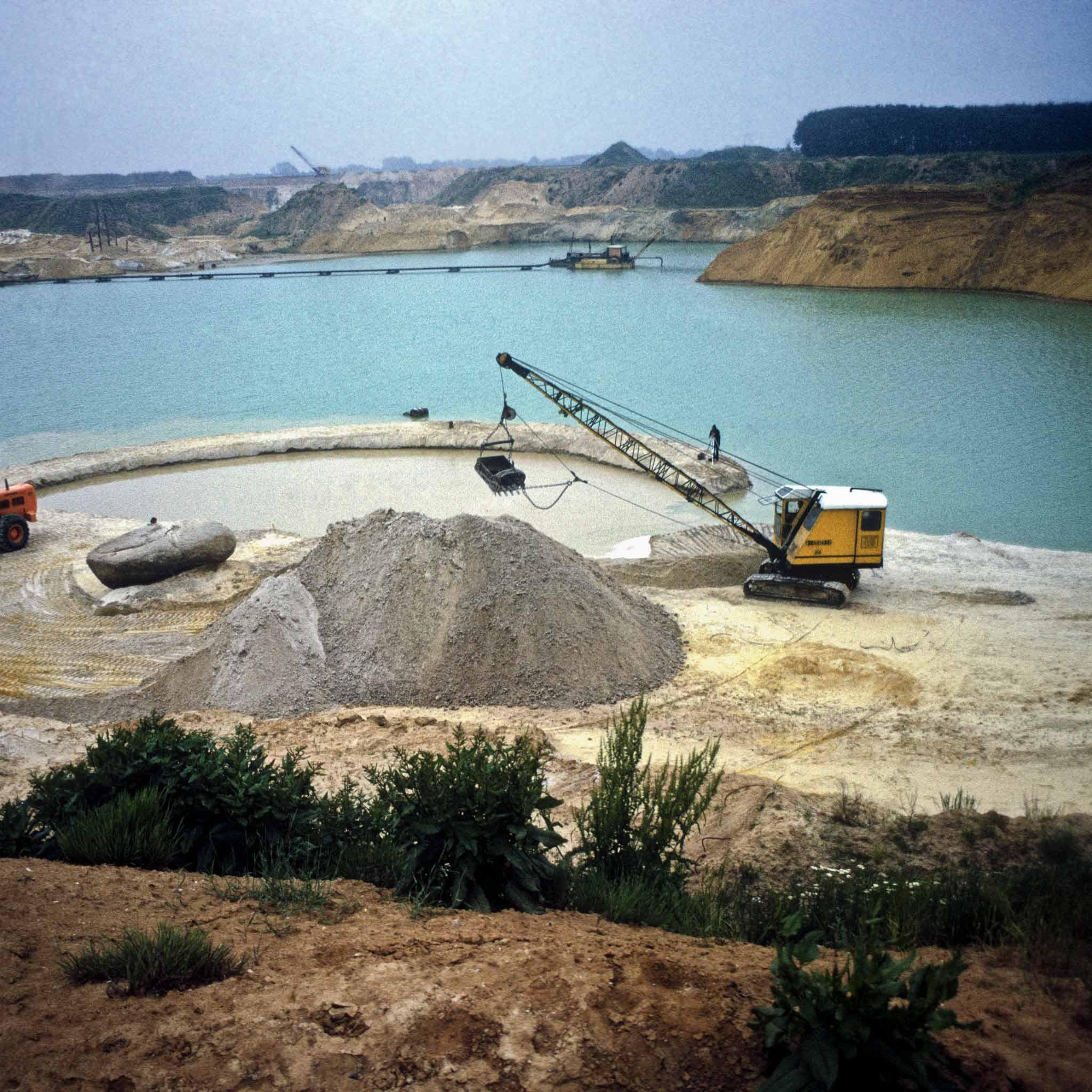 Broken Circle during construction, 1971.